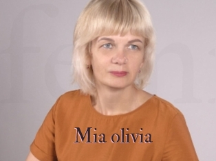 Mia_olivia