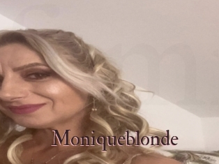 Moniqueblonde