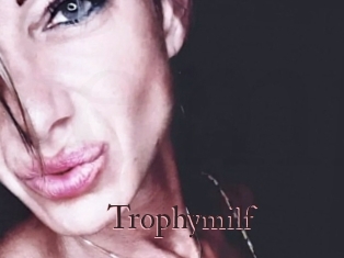 Trophymilf